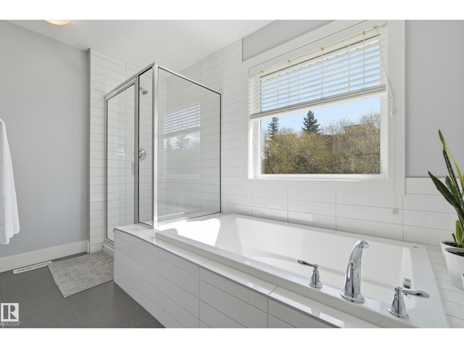 2413 San Fortunato St Nw, Edmonton, Alberta  T5E 6W2 - Photo 27 - E4486353