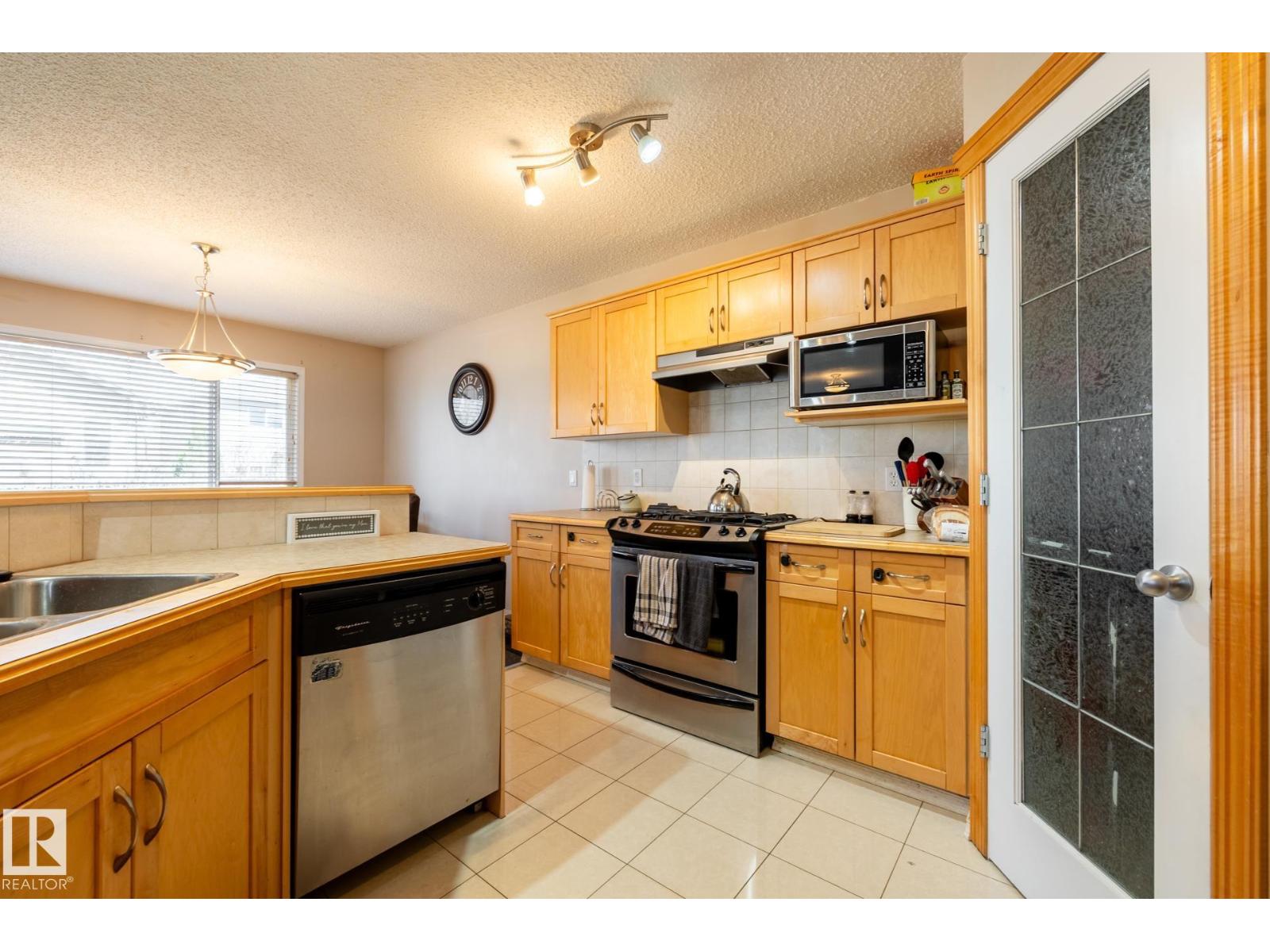55 Lamplight Cv, Spruce Grove, Alberta  T7X 4R2 - Photo 16 - E4486355