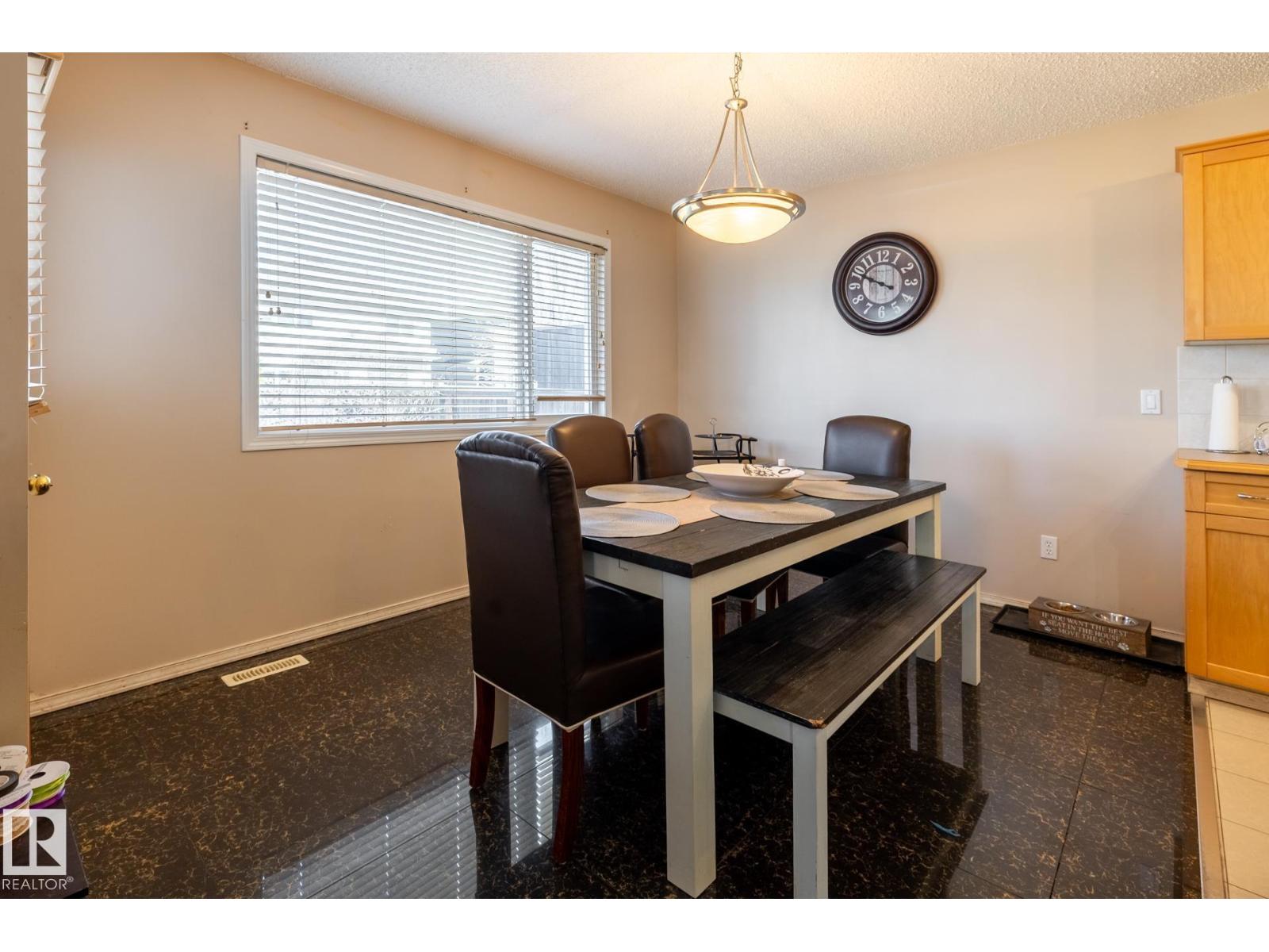 55 Lamplight Cv, Spruce Grove, Alberta  T7X 4R2 - Photo 17 - E4486355