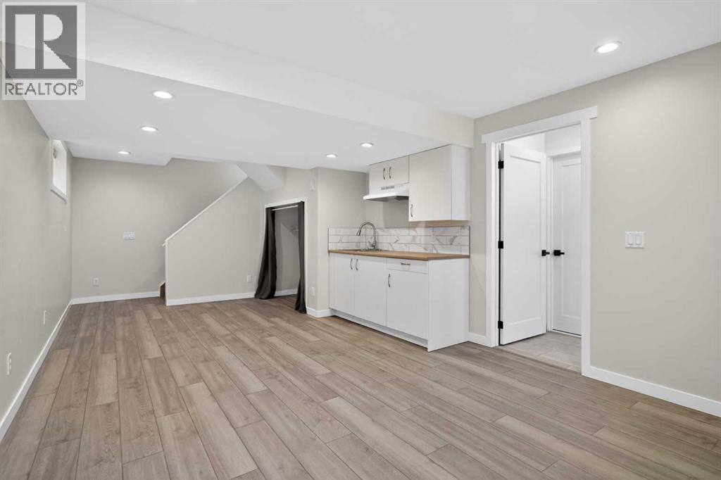 8050 Cougar Ridge Avenue SW, Calgary, Alberta  T3H 5S5 - Photo 29 - A2307954