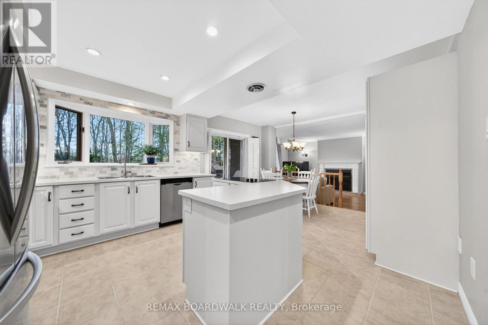 127 Margaret Anne Drive, Ottawa, Ontario  K0A 1L0 - Photo 12 - X13098678