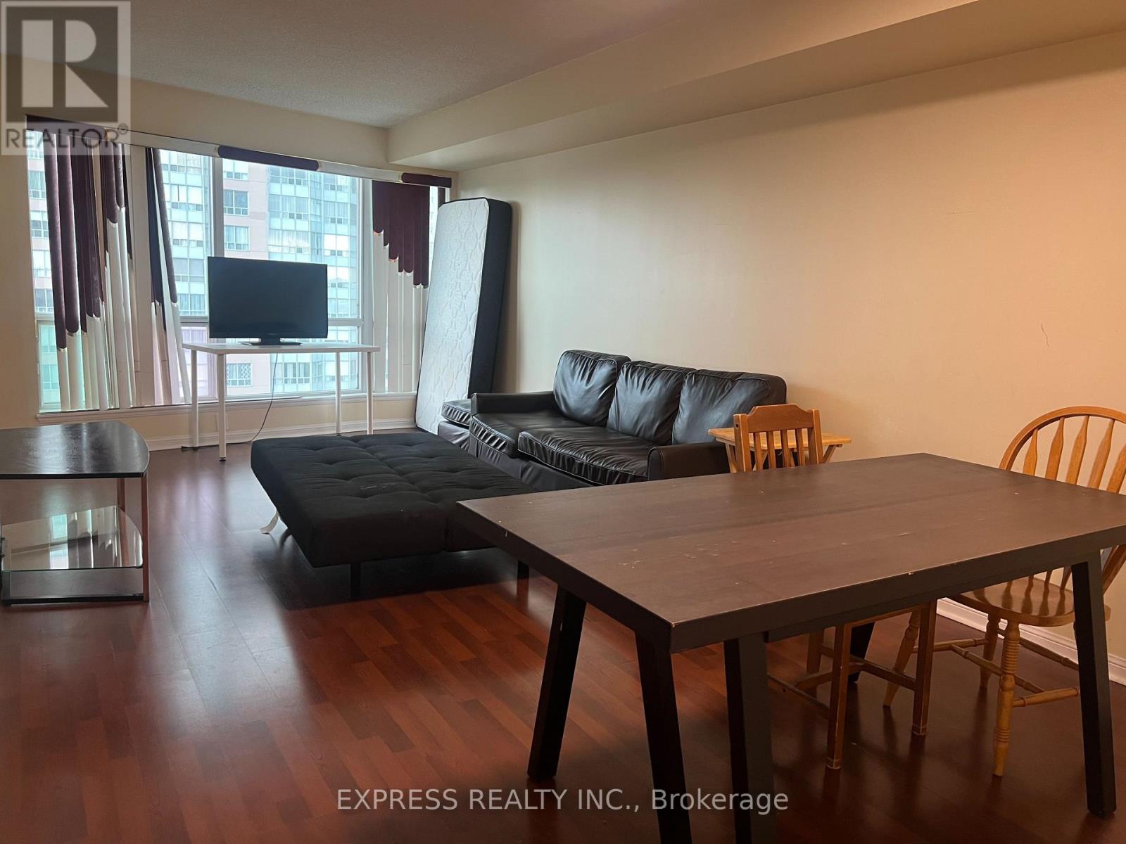 1110 - 18 Lee Centre Drive, Toronto, Ontario  M1H 3H5 - Photo 13 - E13000724