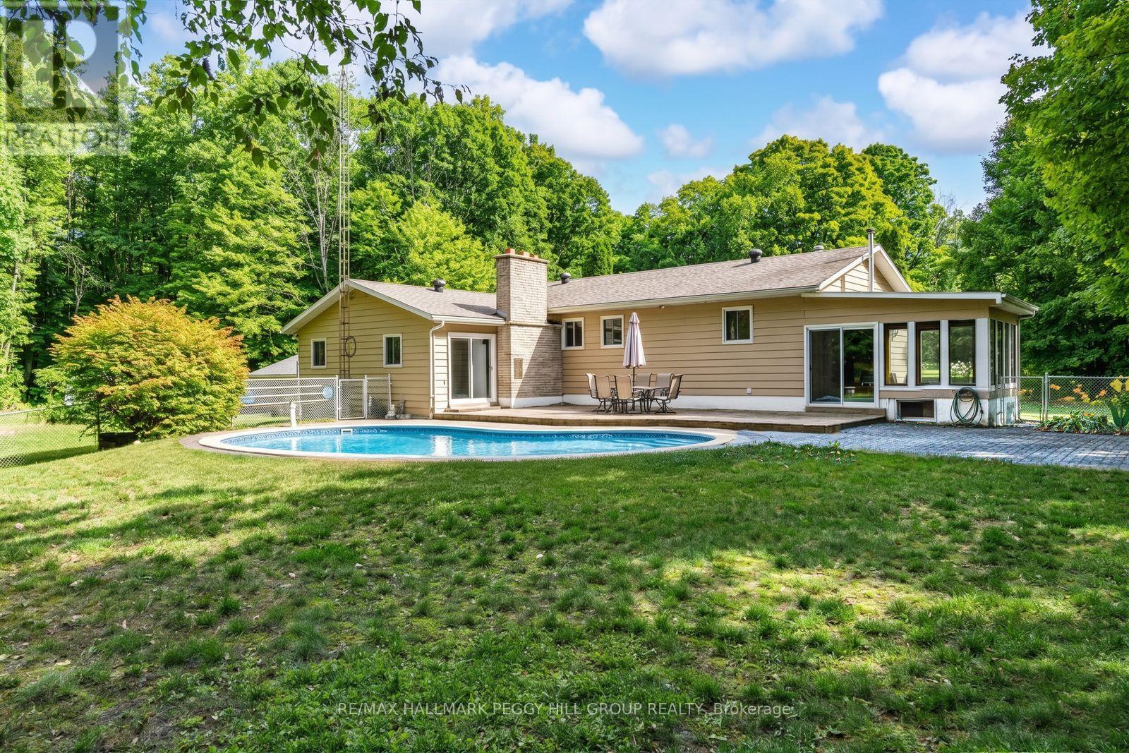 350 5 Concession W, Tiny, Ontario  L0L 2T0 - Photo 2 - S12834412