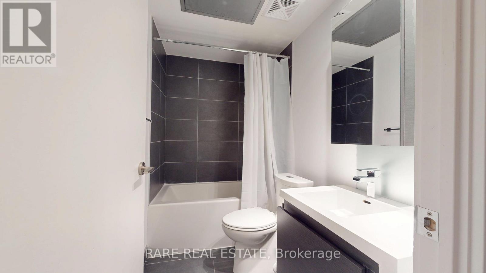 Lph 26 - 1030 King Street W, Toronto, Ontario M6K 3N3 - Photo 13 - C13098760