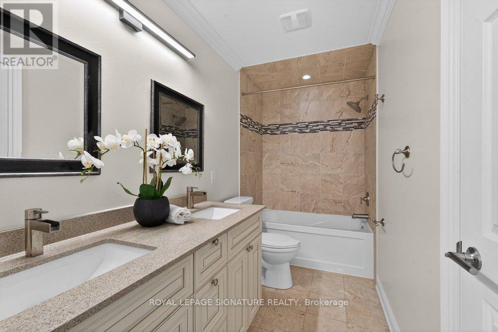 61b Bexhill Avenue, Toronto, Ontario  M1L 3B7 - Photo 34 - E13098722