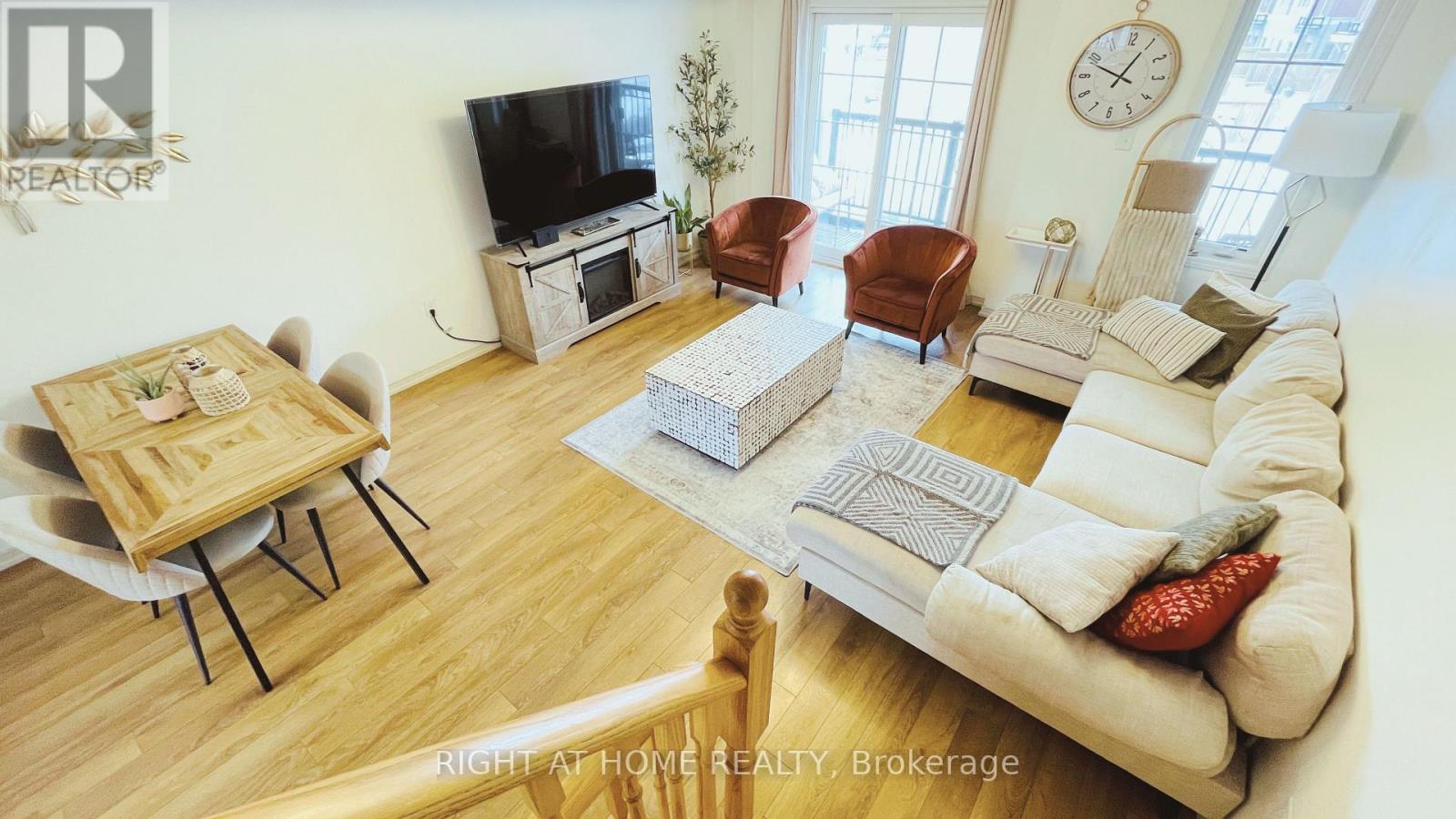 2372 Chevron Prince Path, Oshawa, Ontario  L1L 0K9 - Photo 11 - E13098758