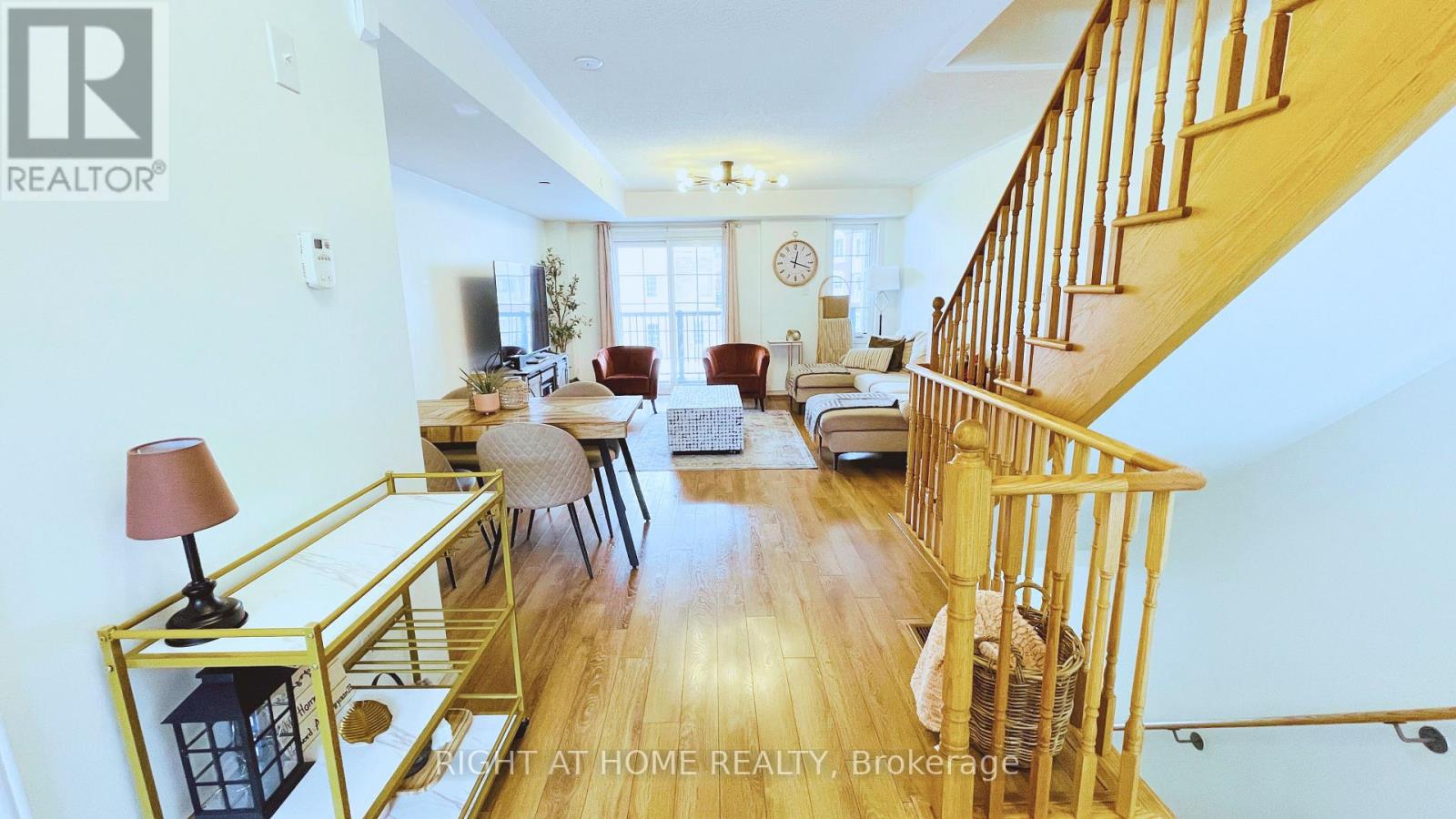 2372 Chevron Prince Path, Oshawa, Ontario  L1L 0K9 - Photo 6 - E13098758
