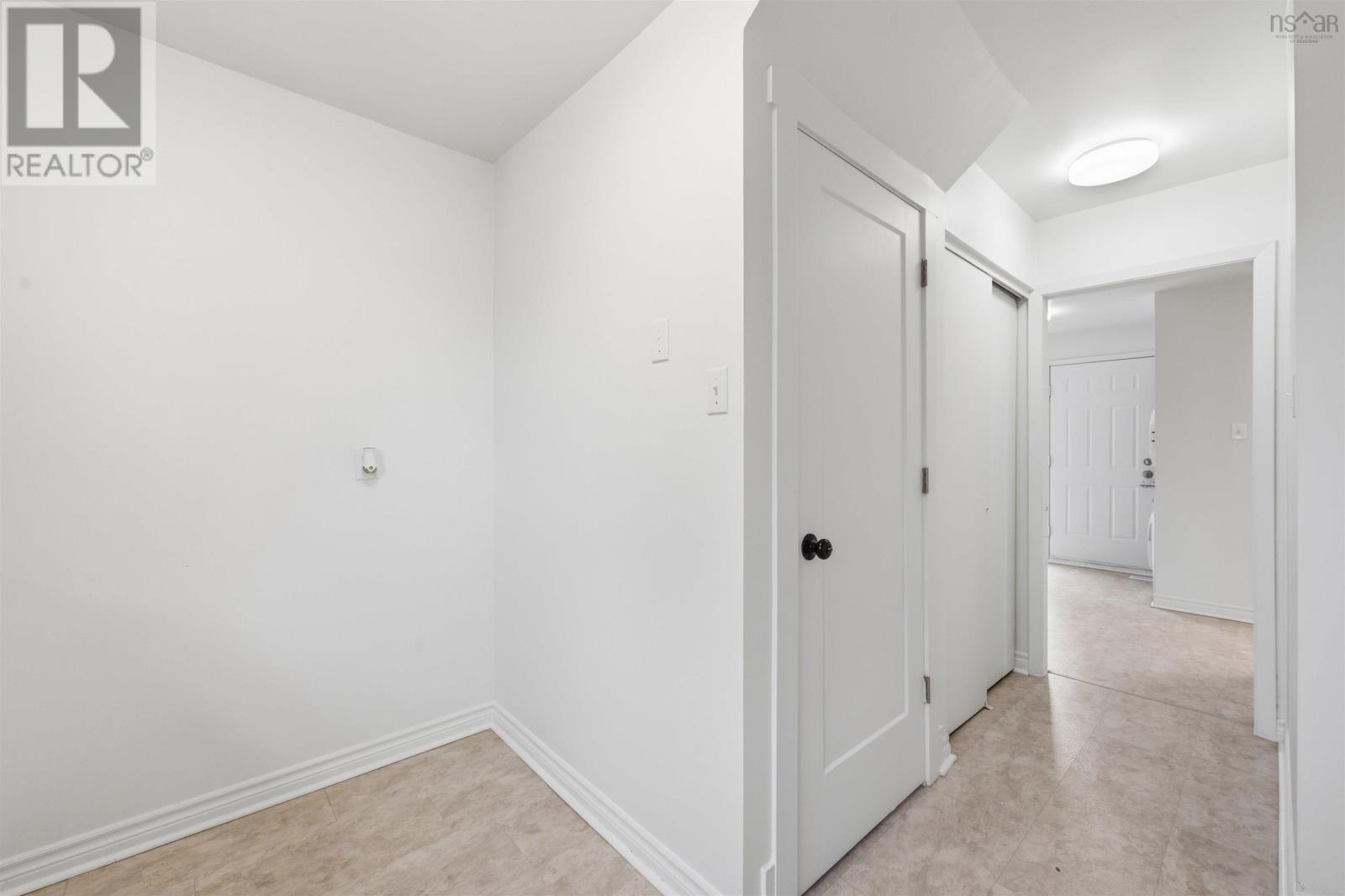 18 Roblea Drive, Dartmouth, Nova Scotia  B2W 1Y7 - Photo 15 - 202610128