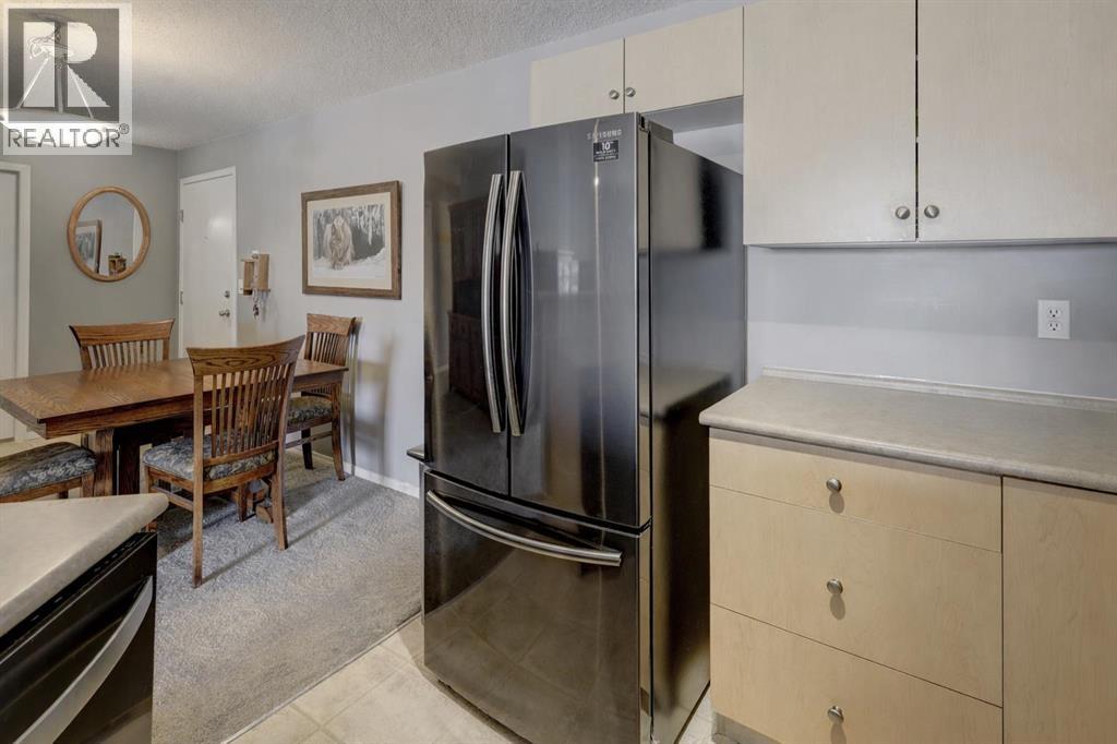 7303, 304 Mackenzie Way Sw, Airdrie, Alberta  T4B 3H7 - Photo 14 - A2296988
