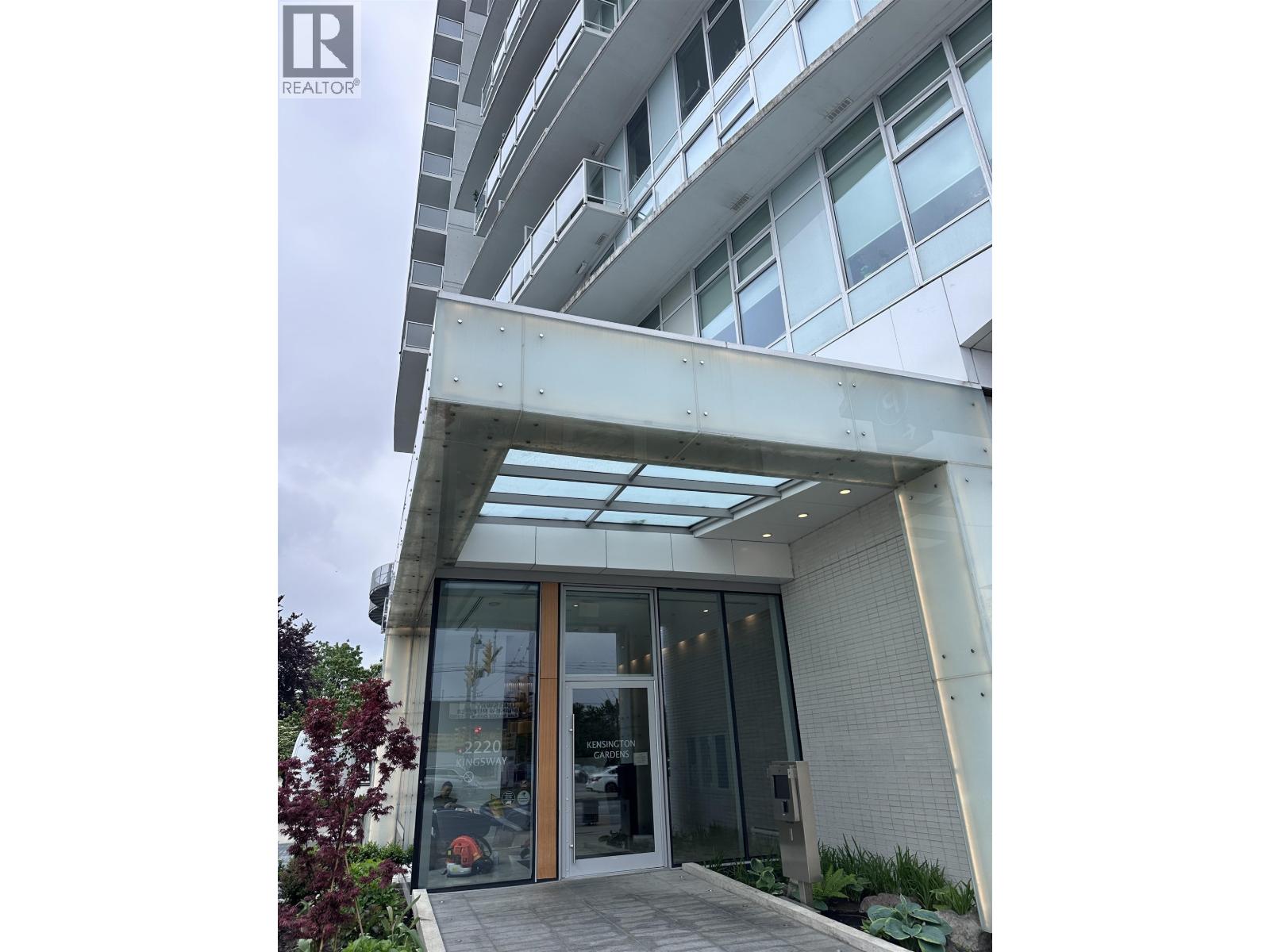503 2220 Kingsway, Vancouver, British Columbia  V5N 2T7 - Photo 2 - R3120039