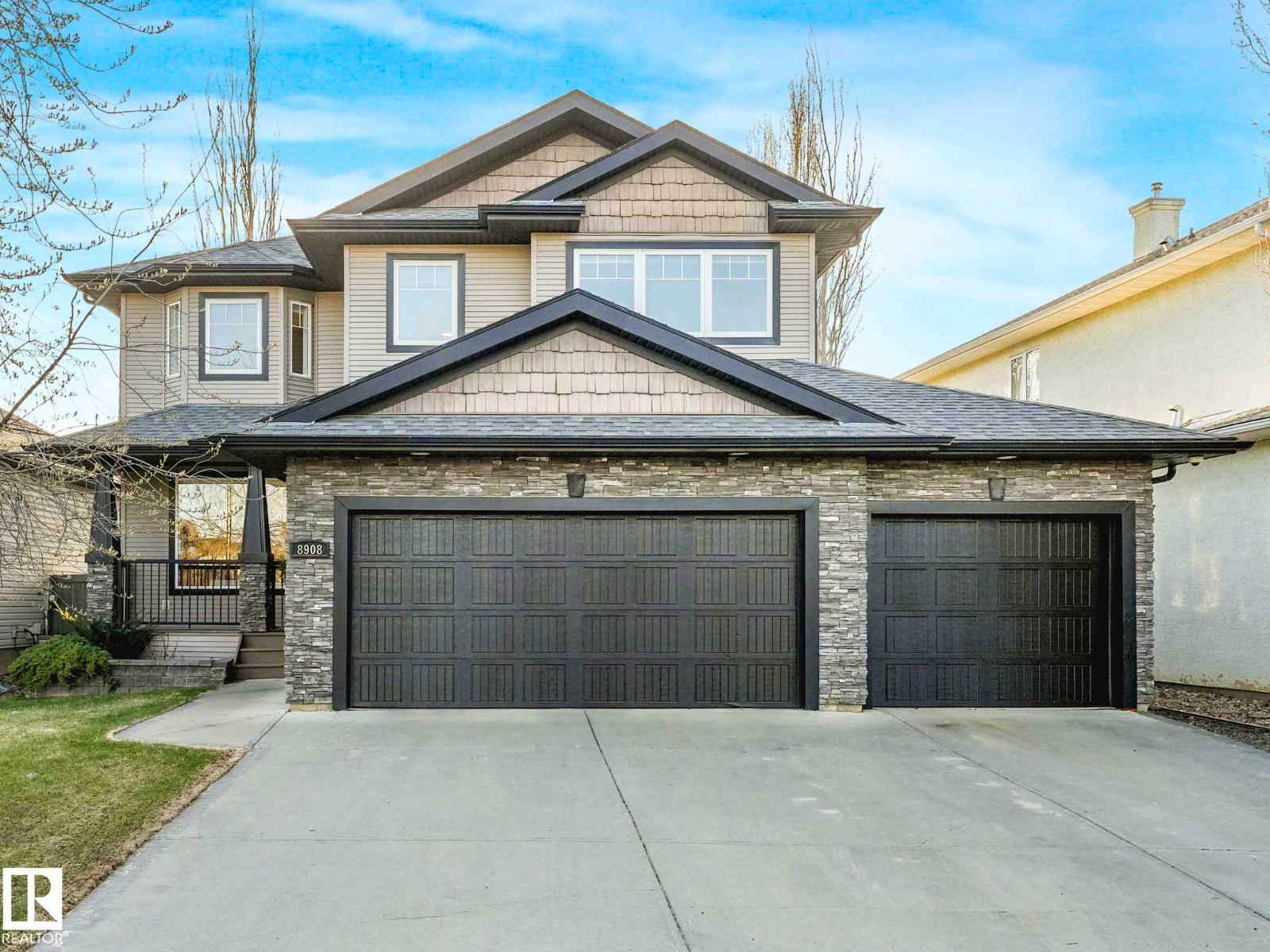 8908 208 ST NW, edmonton, Alberta