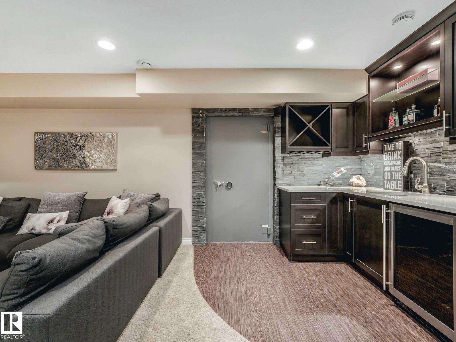 8908 208 St Nw, Edmonton, Alberta  T5T 6Y3 - Photo 43 - E4486357