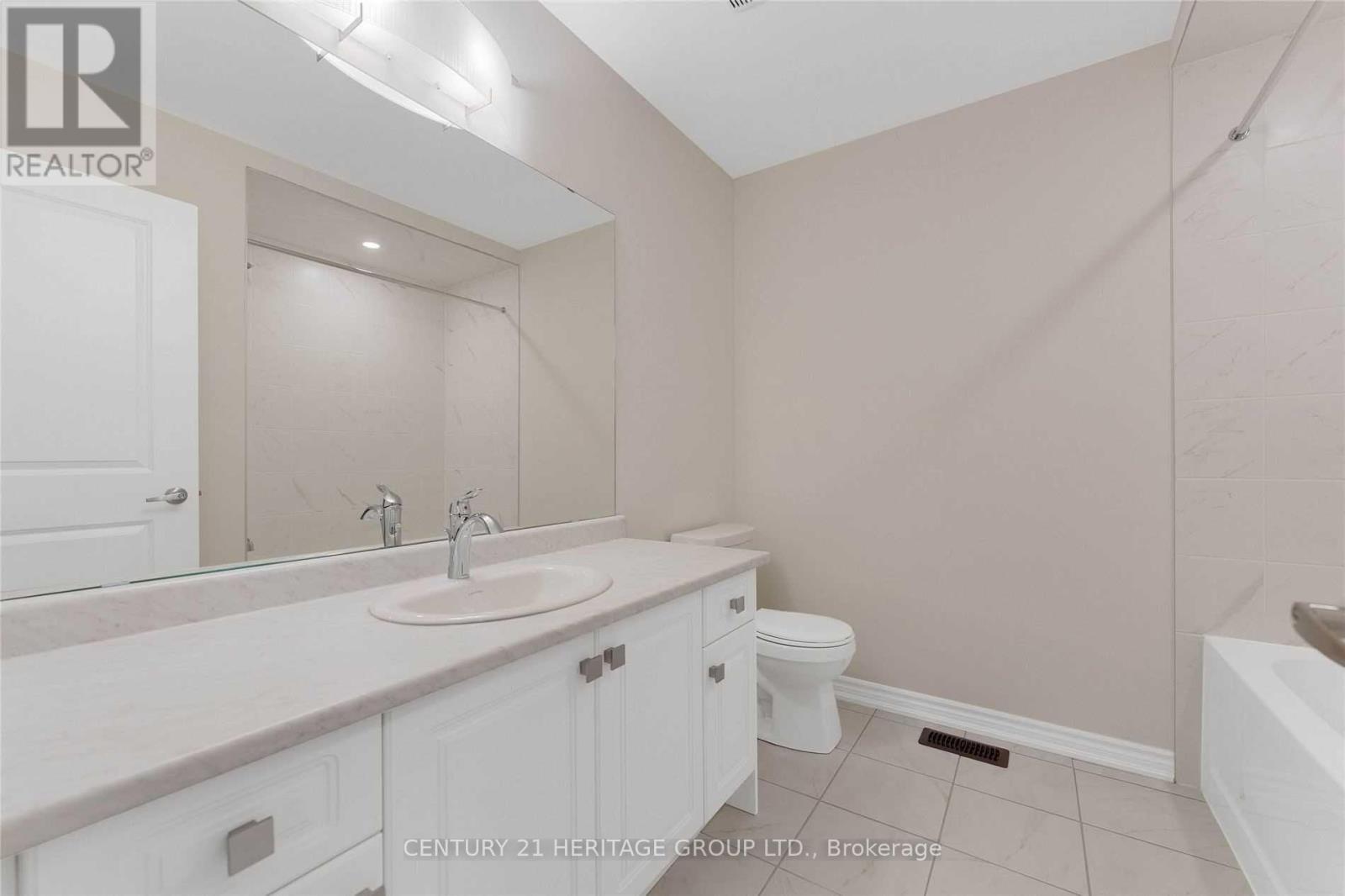 82 Ferragine Crescent, Bradford West Gwillimbury (Bradford), Ontario  L3Z 4K2 - Photo 24 - N13098614