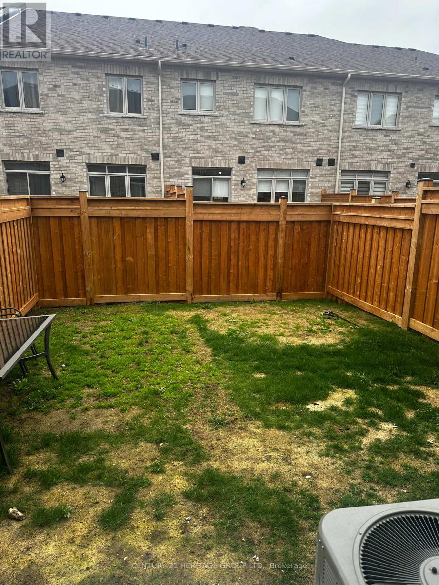 82 Ferragine Crescent, Bradford West Gwillimbury (Bradford), Ontario  L3Z 4K2 - Photo 26 - N13098614