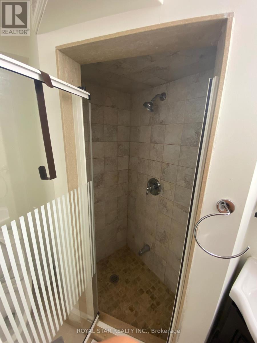 Bsmt - 48 Sunnywood Crescent, Richmond Hill (South Richvale), Ontario  L4C 6W3 - Photo 10 - N13098664