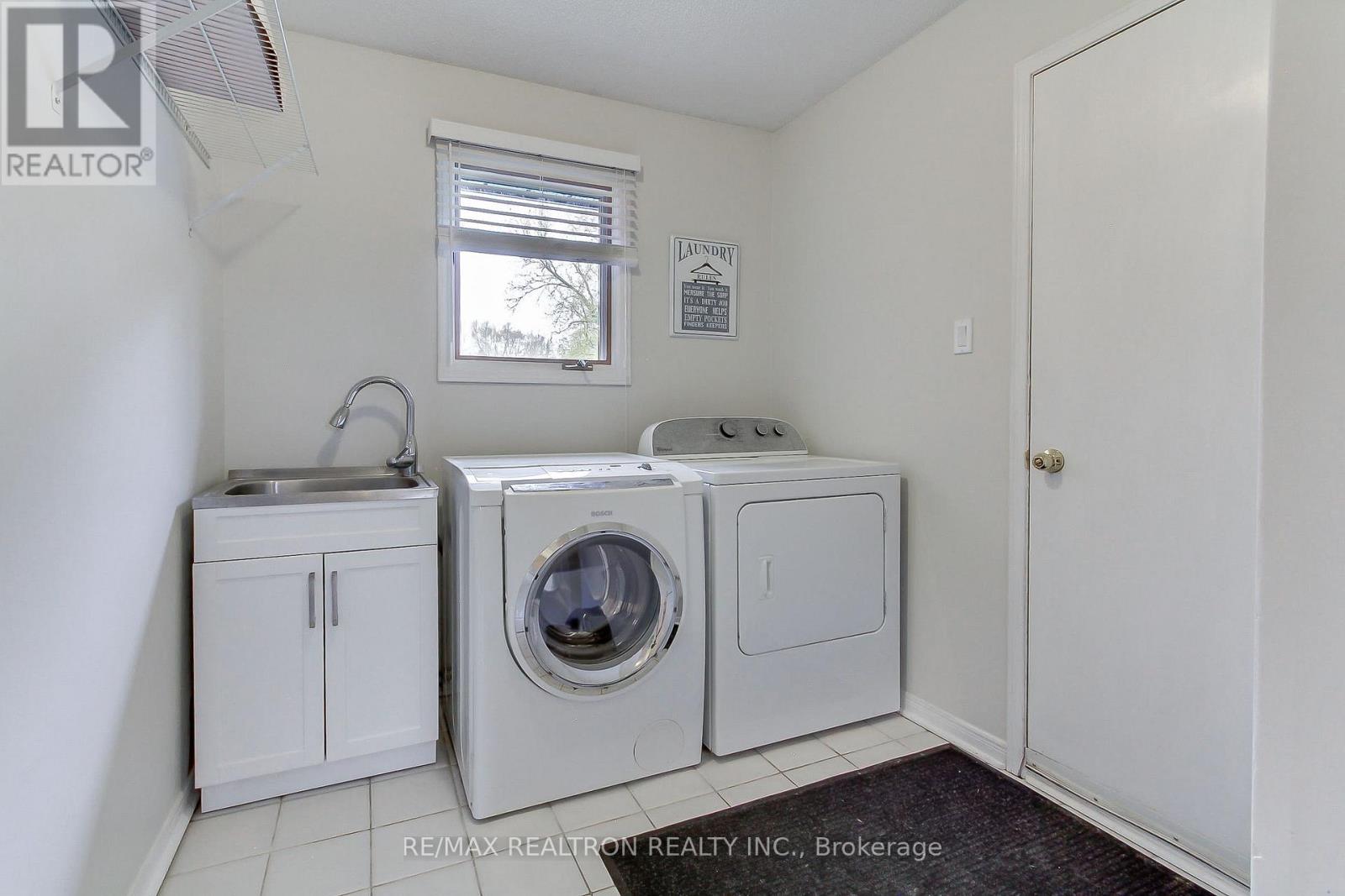 44 Ward Avenue, East Gwillimbury, Ontario  L0G 1V0 - Photo 18 - N13098766