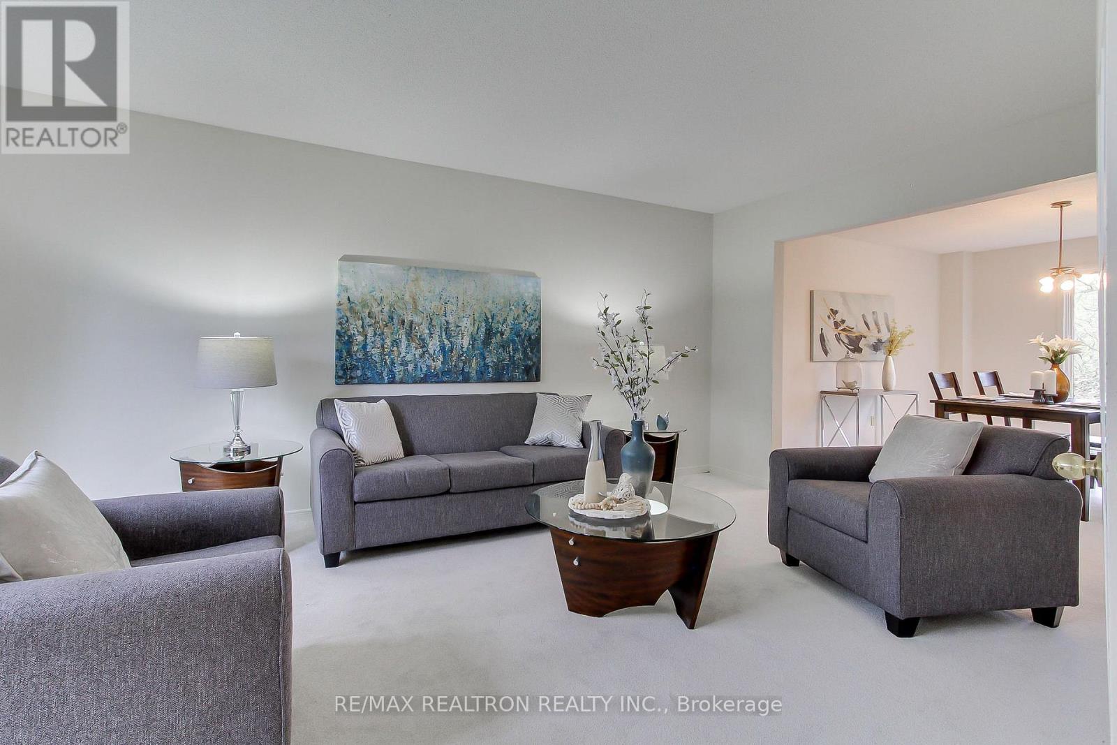 44 Ward Avenue, East Gwillimbury, Ontario  L0G 1V0 - Photo 4 - N13098766