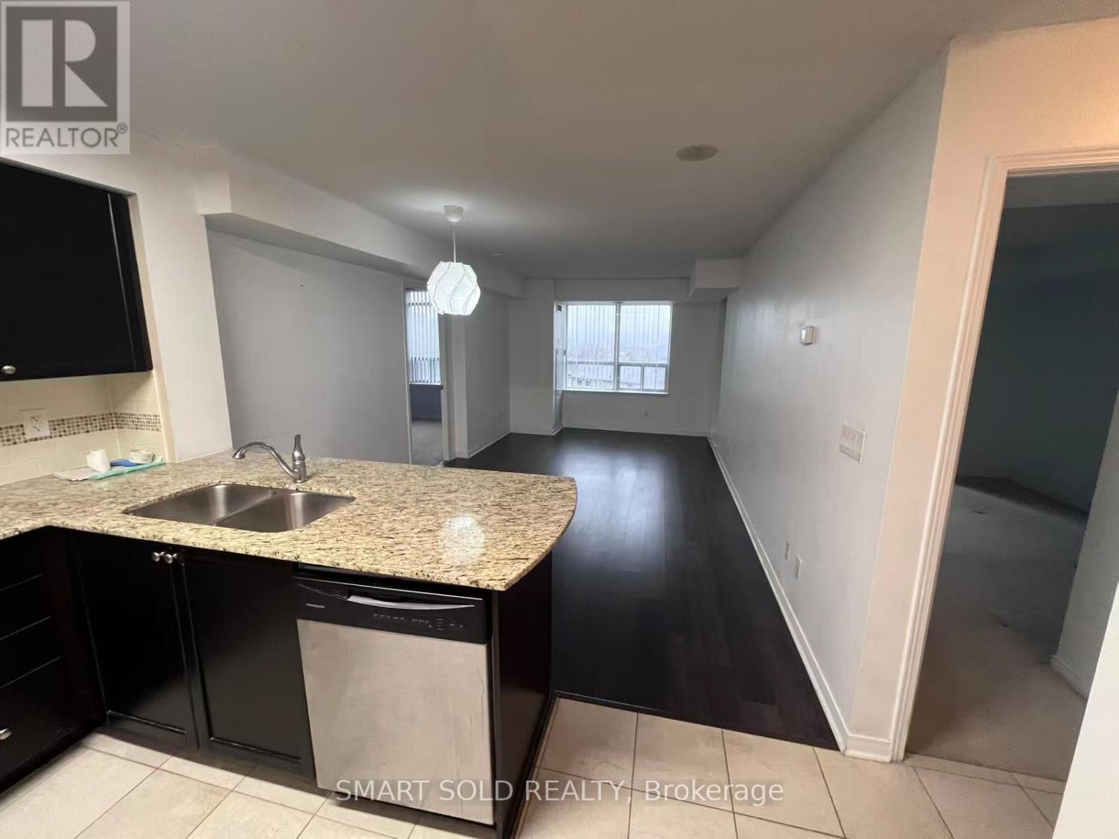 512 - 73 King William Crescent, Richmond Hill (Langstaff), Ontario  L4B 0C2 - Photo 2 - N13098774