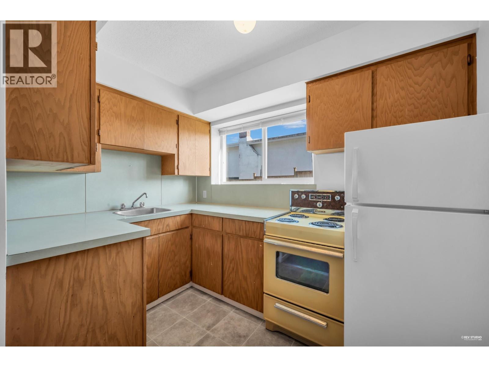 4249 Barker Avenue, Burnaby, British Columbia  V5G 3C3 - Photo 24 - R3119967