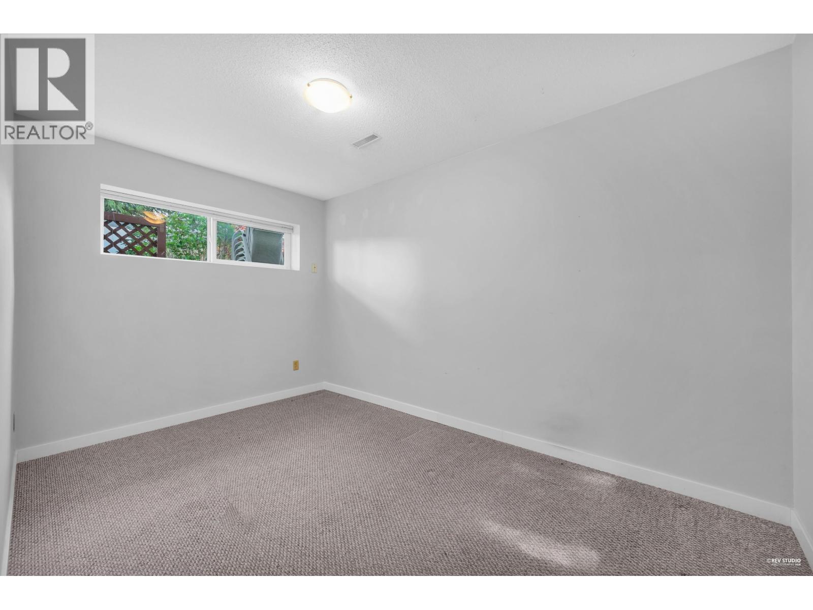 4249 Barker Avenue, Burnaby, British Columbia  V5G 3C3 - Photo 26 - R3119967