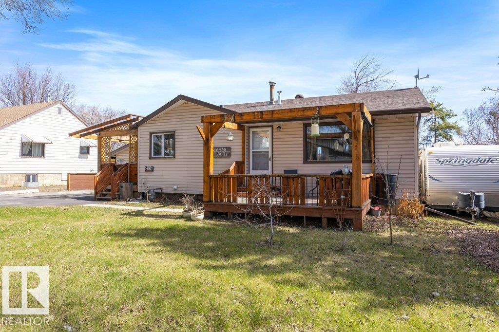 23 Maple Dr, St. Albert, Alberta  T8N 1G6 - Photo 4 - E4486360