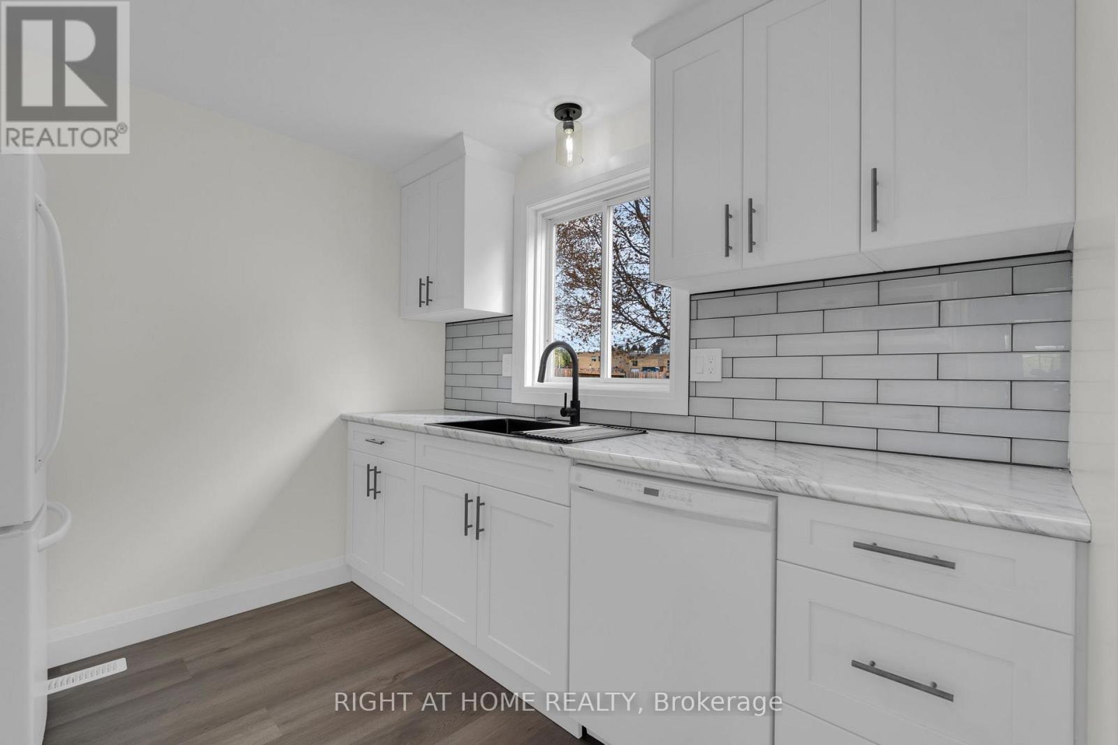732 Frazer Drive S, Midland, Ontario  L4R 5C7 - Photo 13 - S13098682