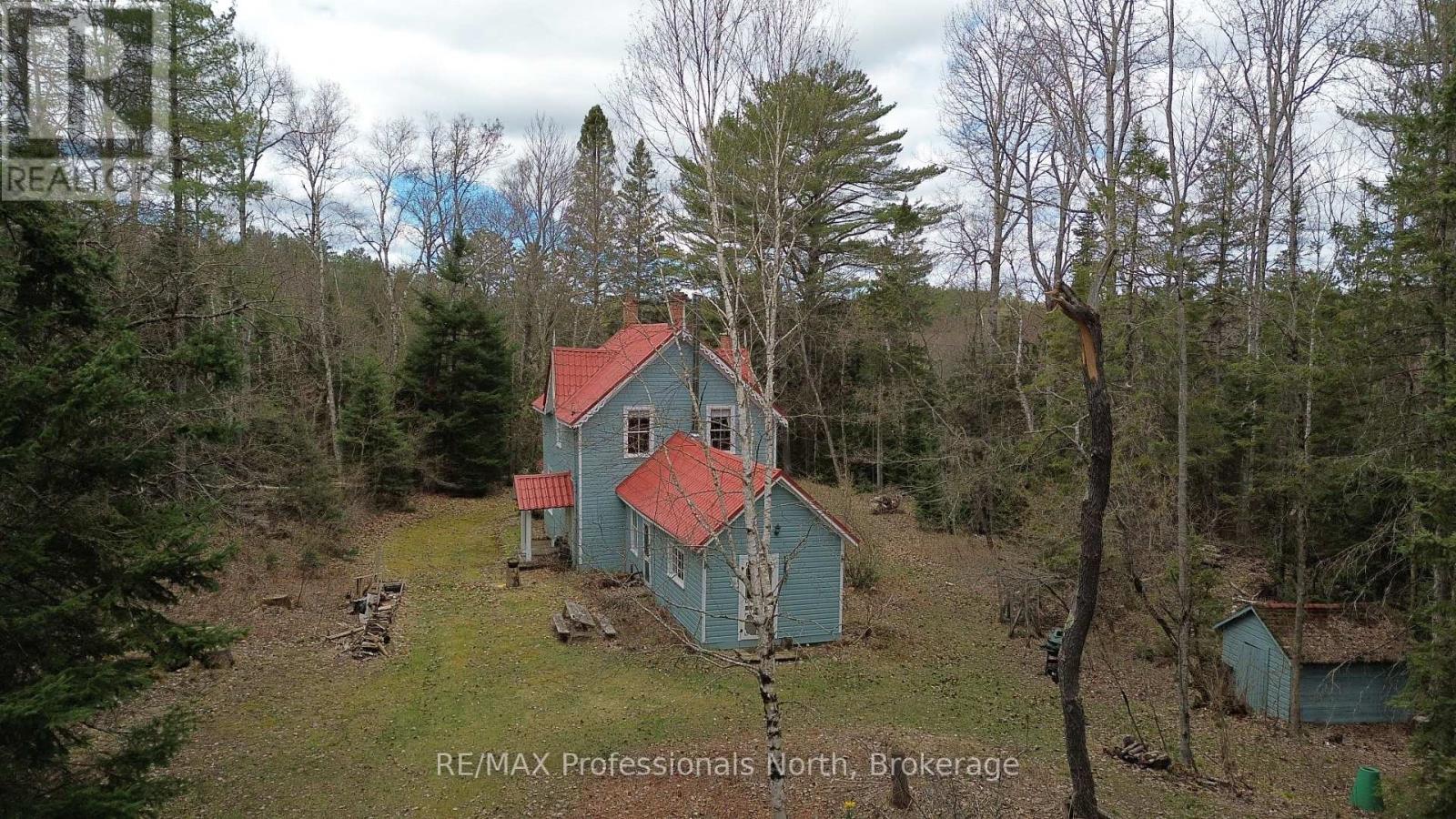 231 KAY ROAD W, Huntsville, Ontario