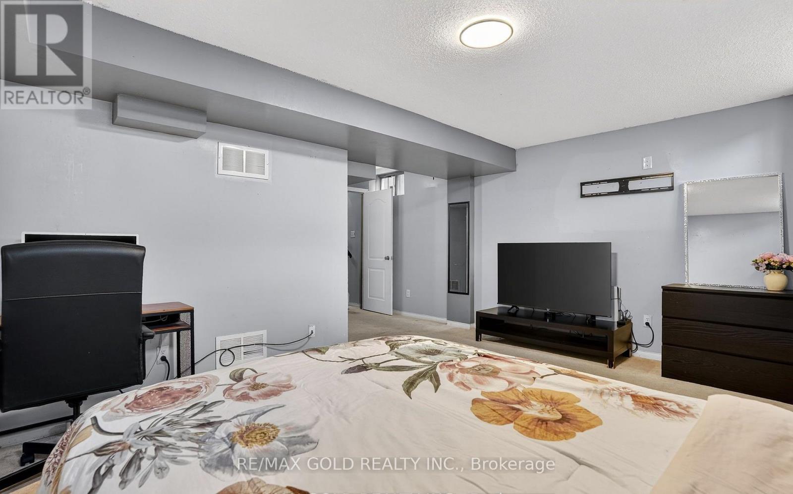 109 Crystal Glen Crescent, Brampton, Ontario  L6X 0K8 - Photo 37 - W13098484