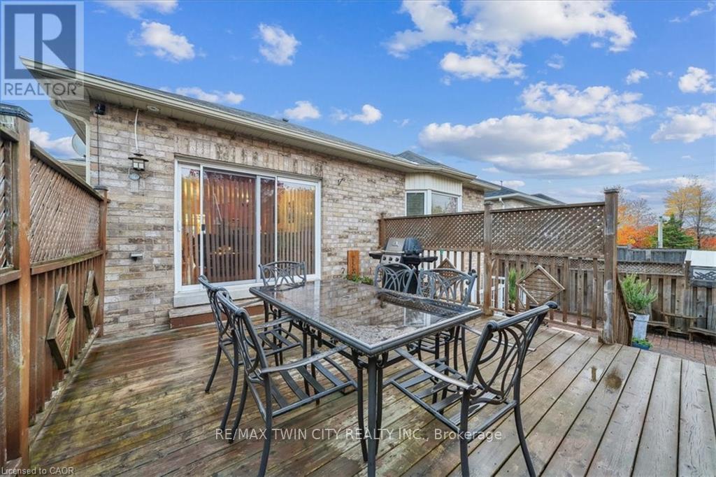52 Mistycreek Crescent, Brampton, Ontario  L7A 3E8 - Photo 34 - W13098568