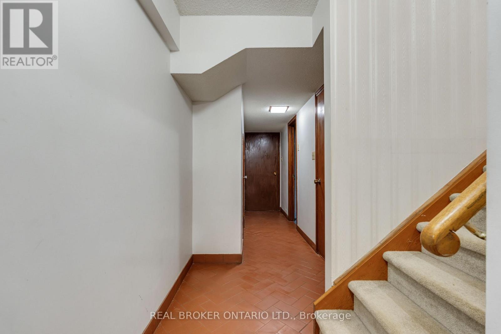 56a Treeview Drive, Toronto, Ontario  M8W 4C2 - Photo 27 - W13098572