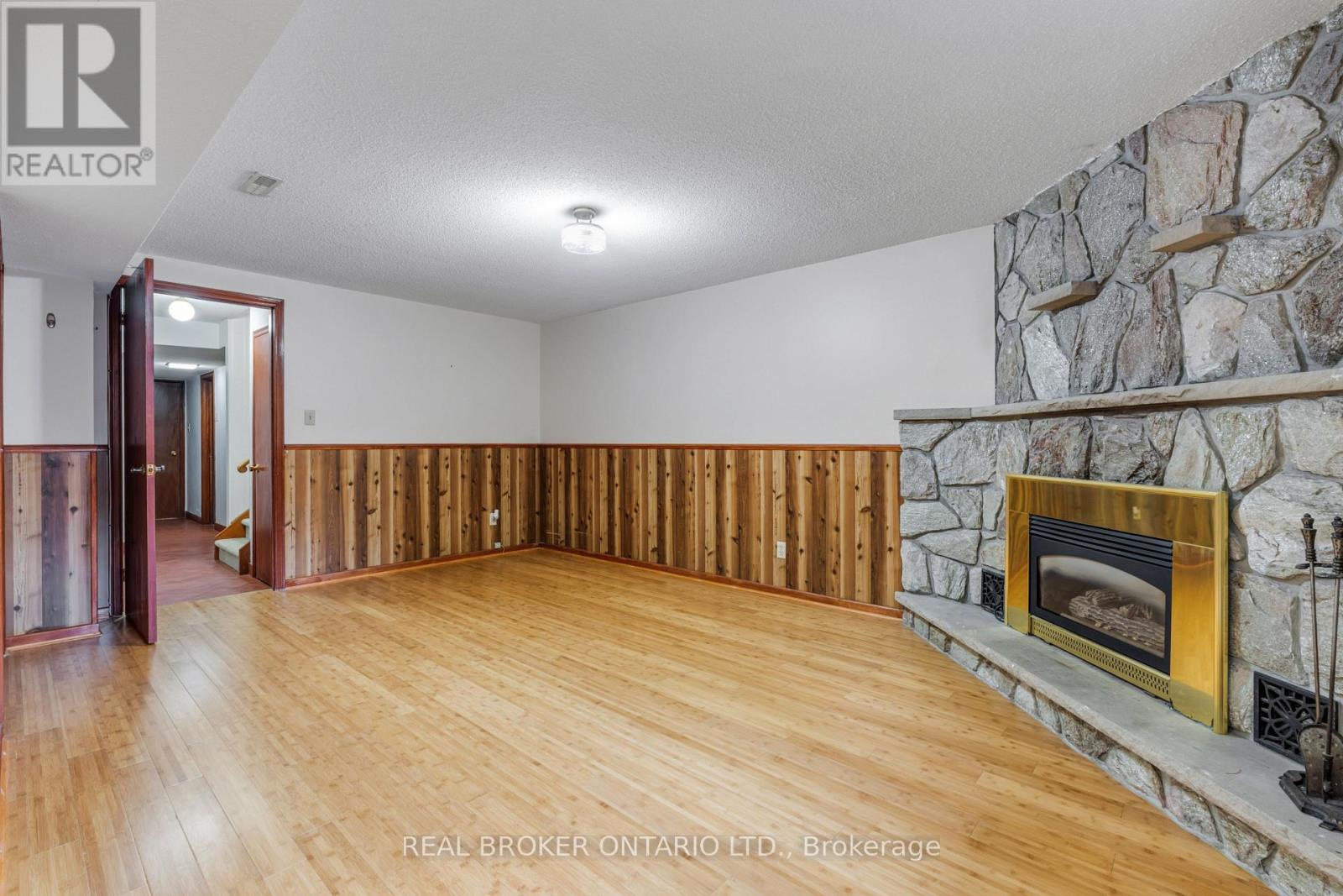 56a Treeview Drive, Toronto, Ontario  M8W 4C2 - Photo 30 - W13098572