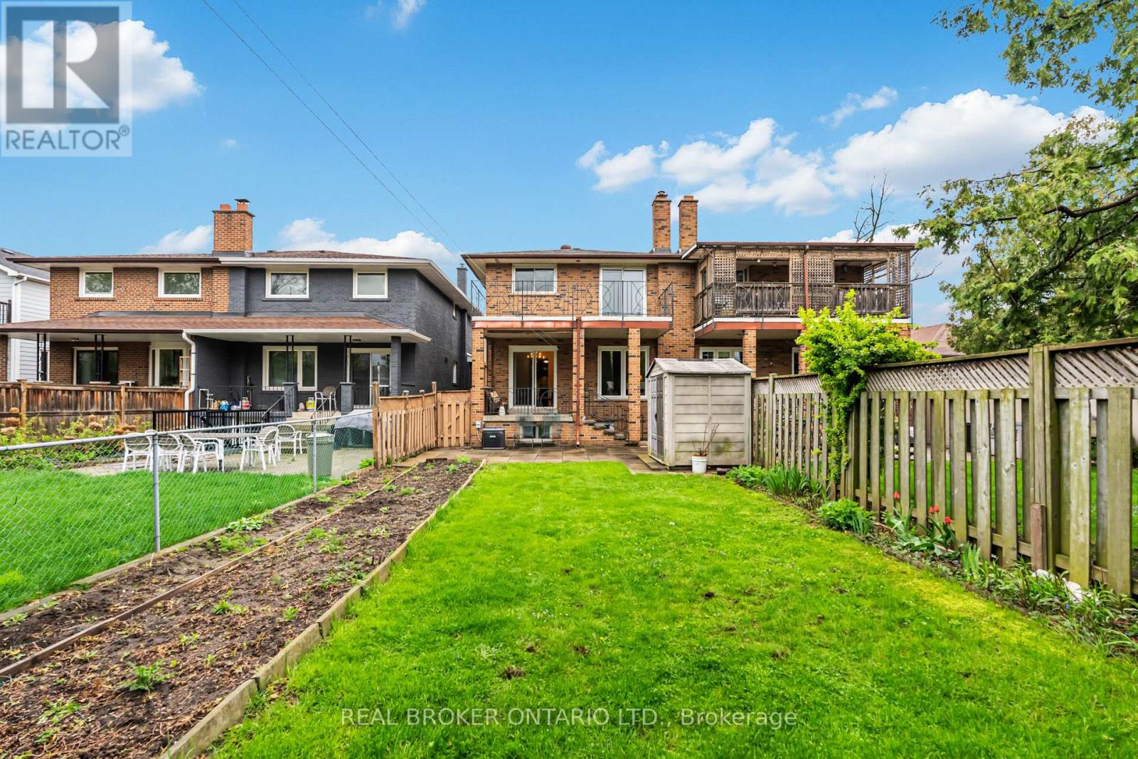 56a Treeview Drive, Toronto, Ontario  M8W 4C2 - Photo 37 - W13098572