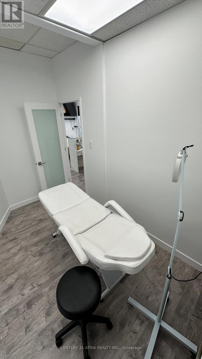 106 - 557 Dixon Road, Toronto, Ontario  M9W 1A8 - Photo 6 - W13098582