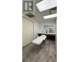 106 - 557 DIXON ROAD, Toronto, Ontario
