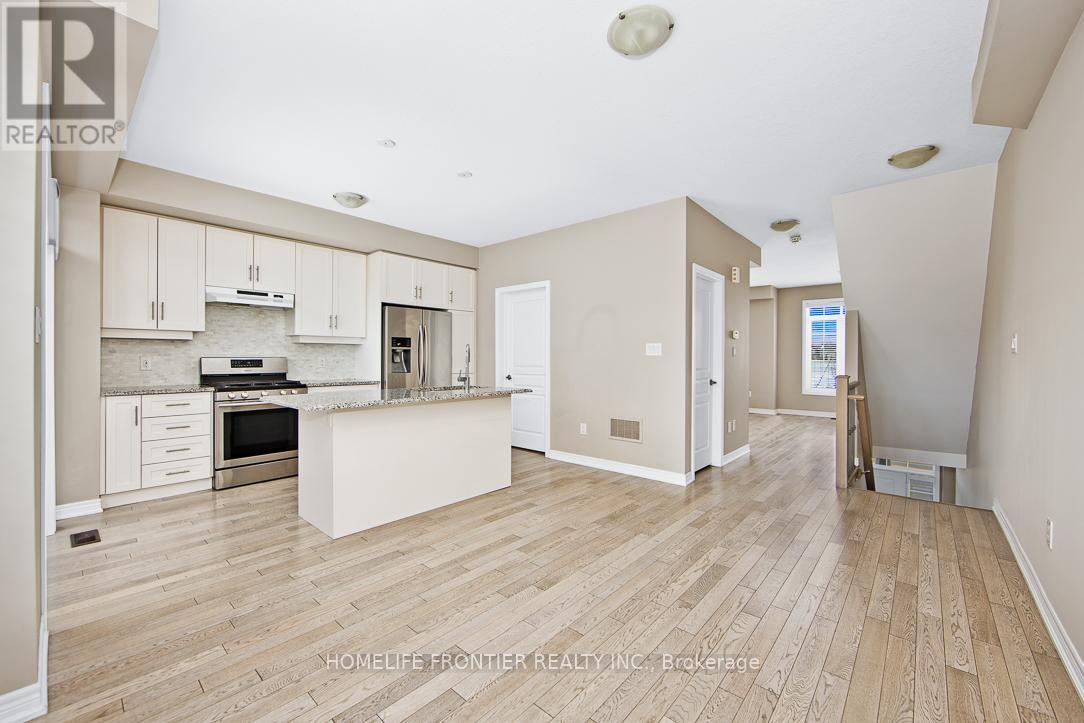 3118 Postridge Drive, Oakville, Ontario  L6H 7E3 - Photo 11 - W13098596