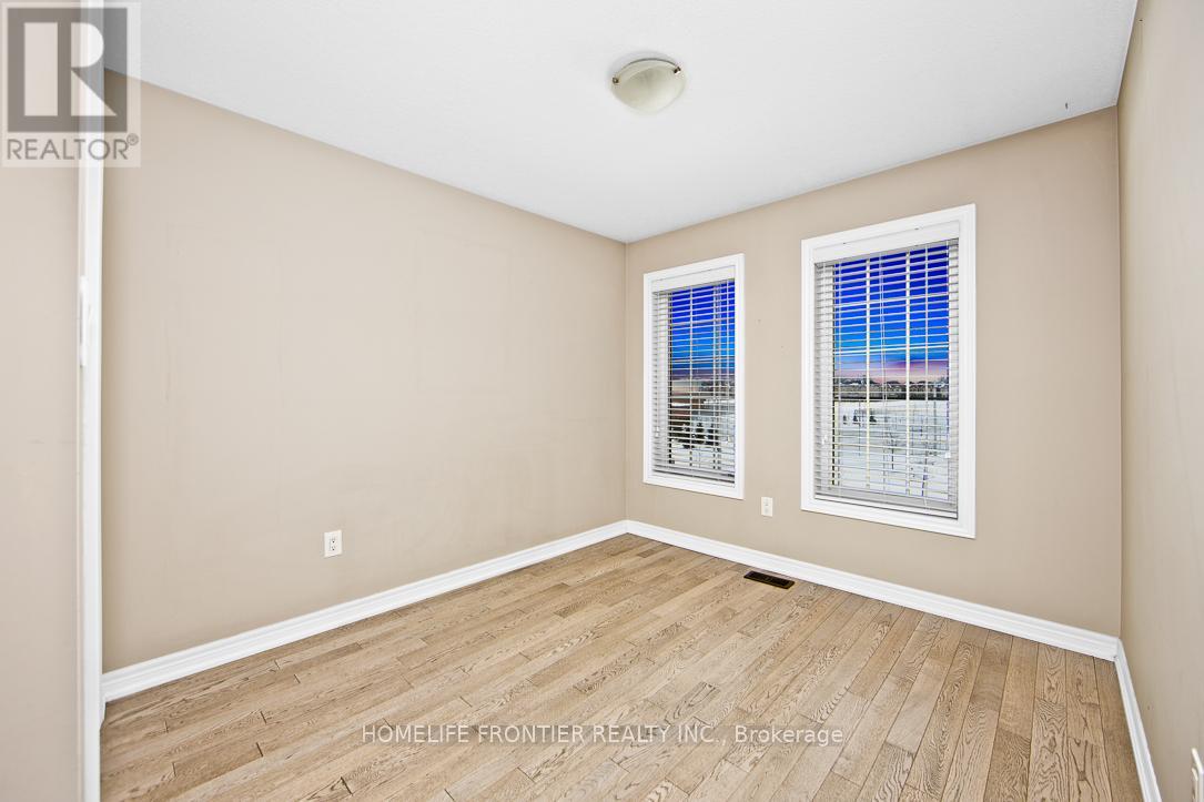 3118 Postridge Drive, Oakville, Ontario  L6H 7E3 - Photo 19 - W13098596