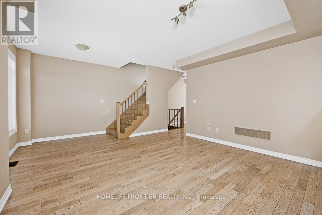 3118 Postridge Drive, Oakville, Ontario  L6H 7E3 - Photo 8 - W13098596