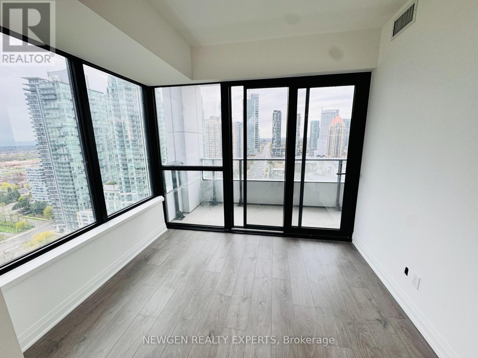 2104 - 4015 The Exchange, Mississauga, Ontario  L5B 1M7 - Photo 14 - W13098634