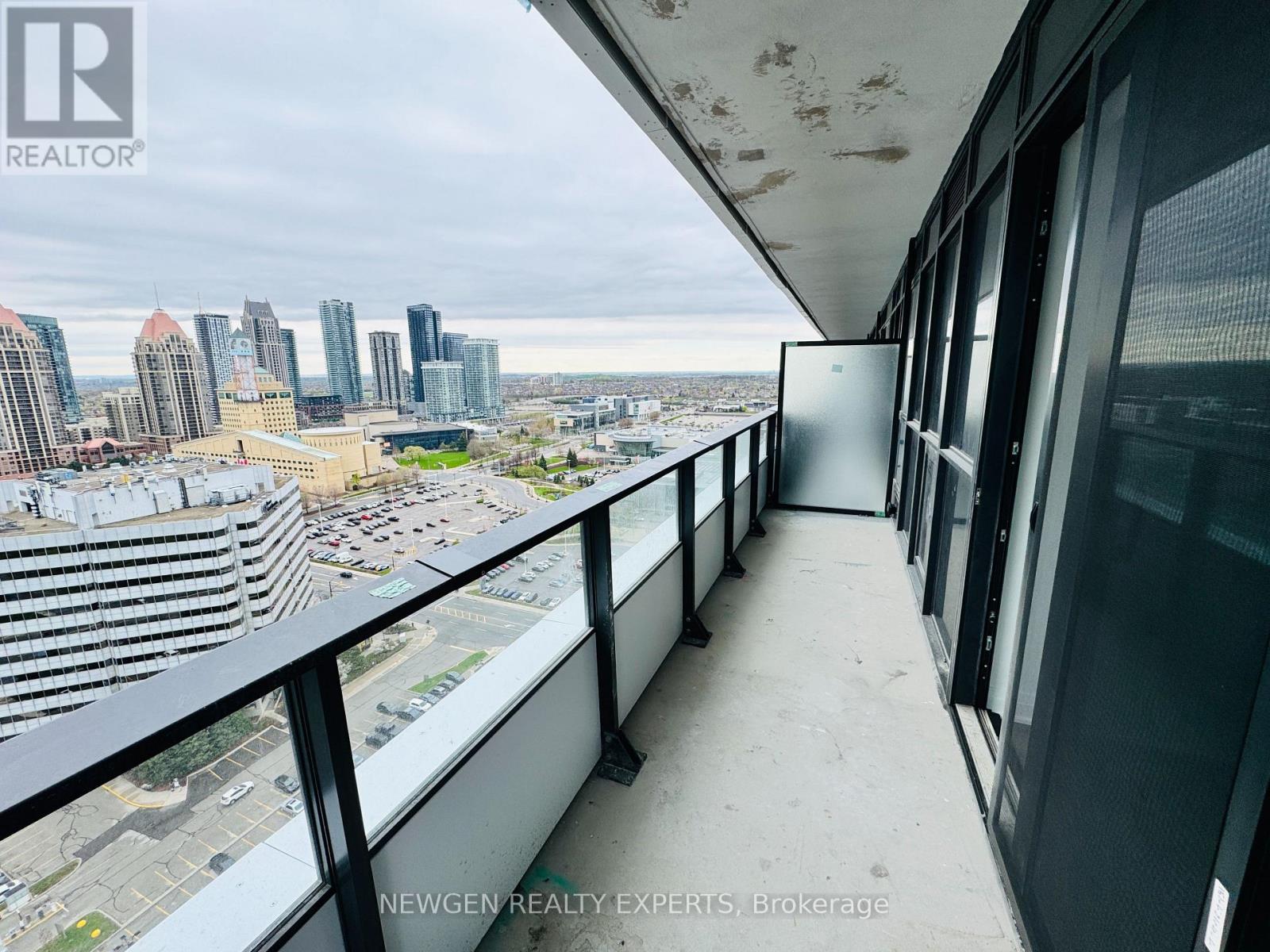 2104 - 4015 The Exchange, Mississauga, Ontario  L5B 1M7 - Photo 17 - W13098634