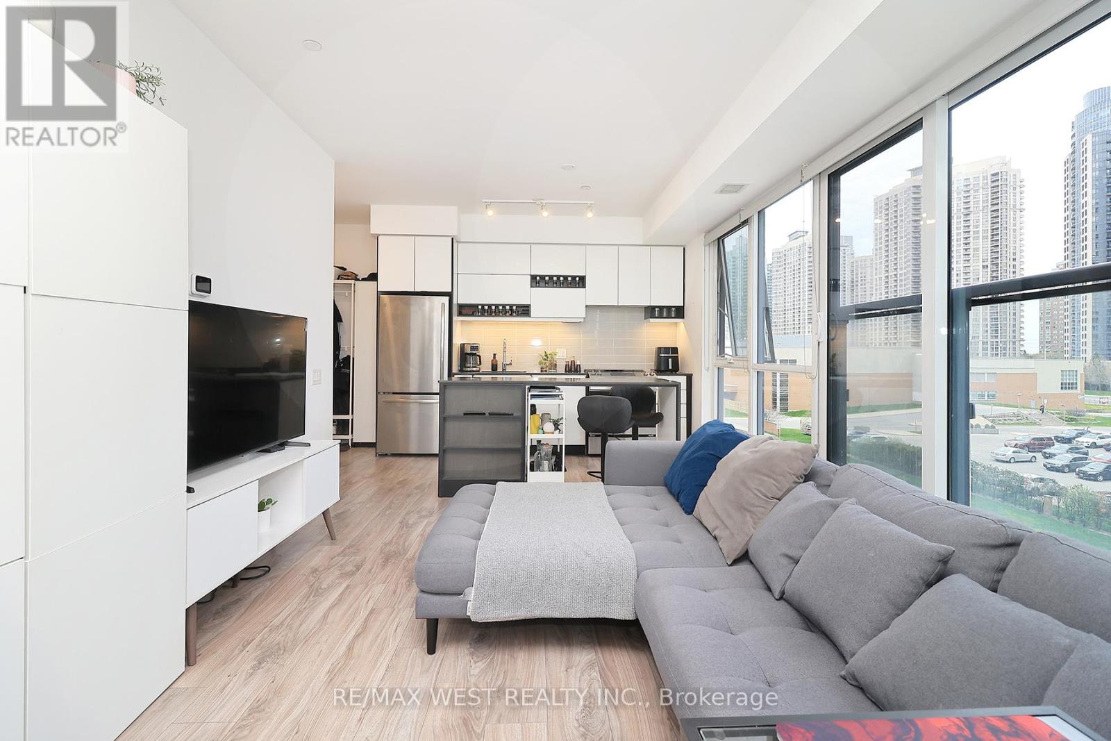 412 - 4065 Confederation Parkway, Mississauga, Ontario  L5B 0L4 - Photo 10 - W13098728