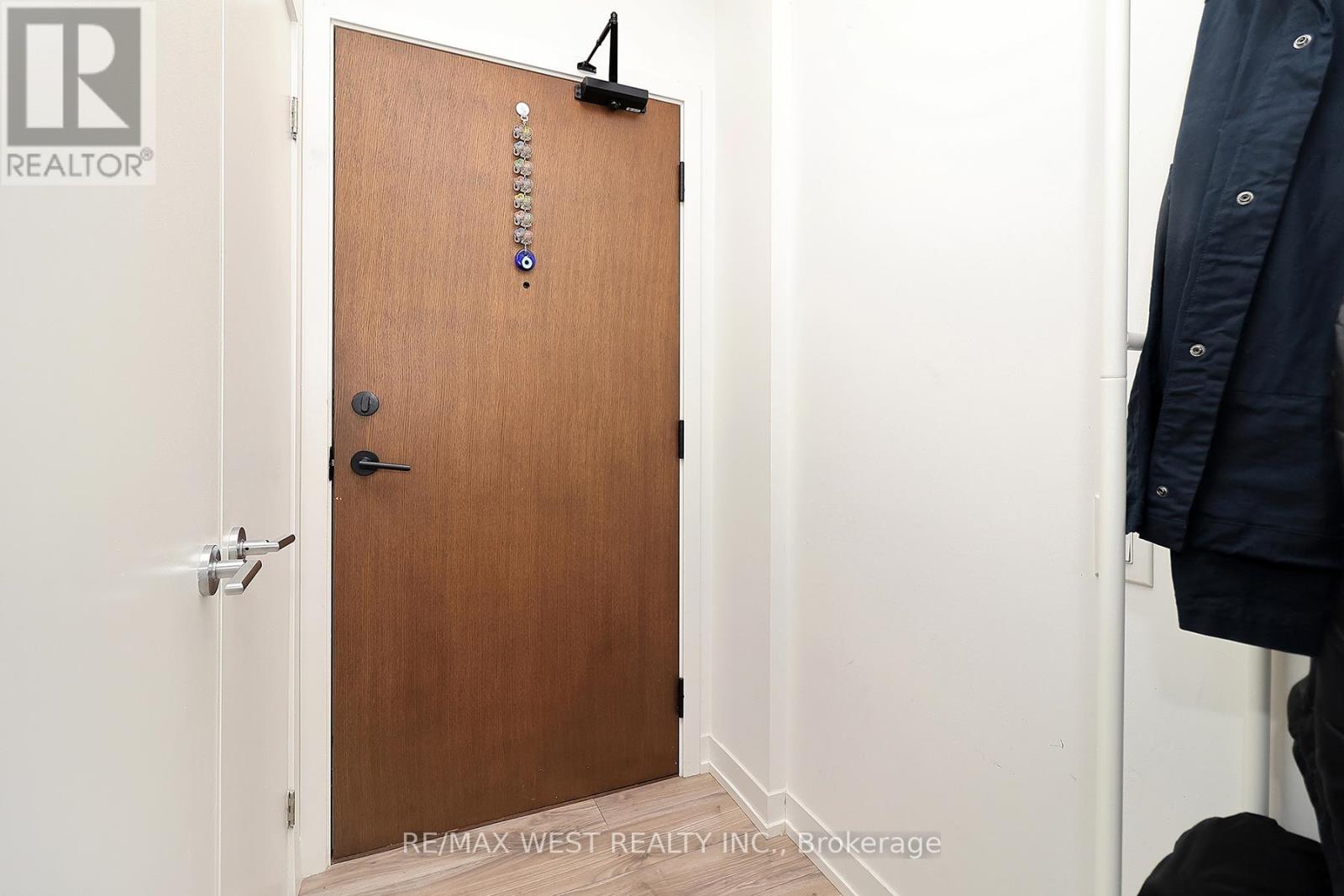 412 - 4065 Confederation Parkway, Mississauga, Ontario  L5B 0L4 - Photo 6 - W13098728