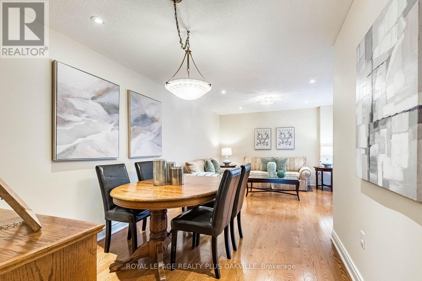 394 Maidstone Crescent, Oakville, Ontario  L6M 1A1 - Photo 11 - W13098742