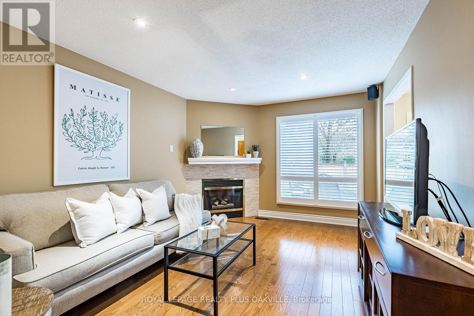 394 Maidstone Crescent, Oakville, Ontario  L6M 1A1 - Photo 17 - W13098742