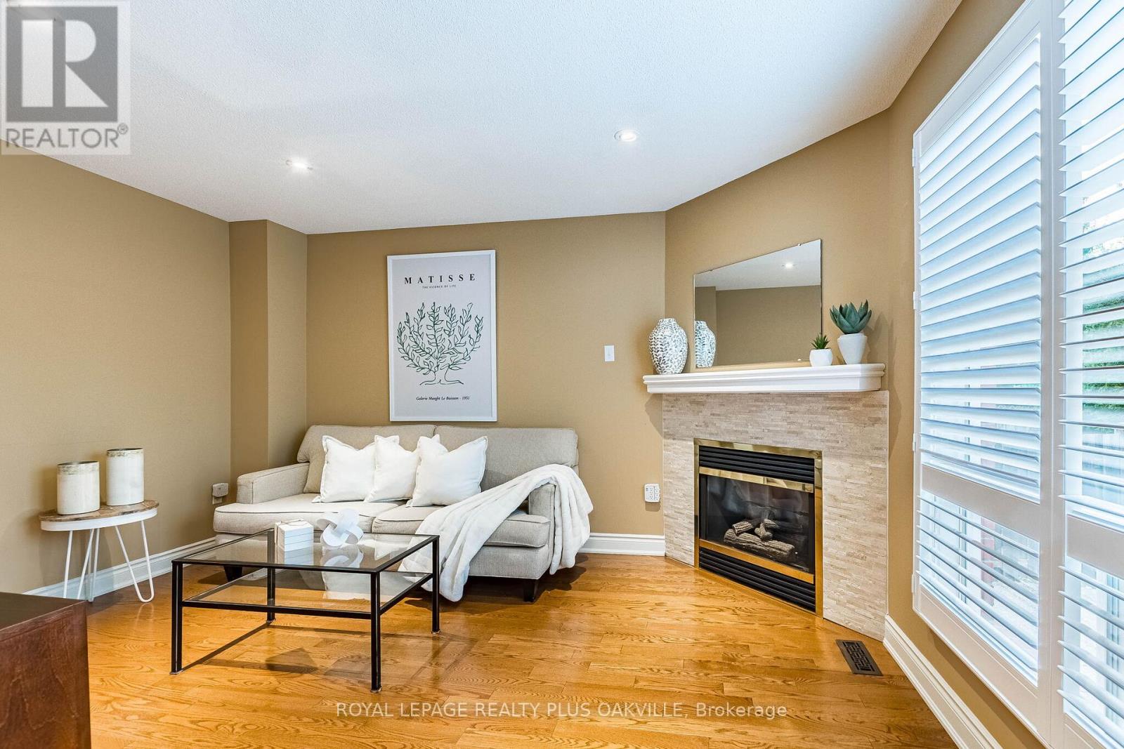 394 Maidstone Crescent, Oakville, Ontario  L6M 1A1 - Photo 18 - W13098742