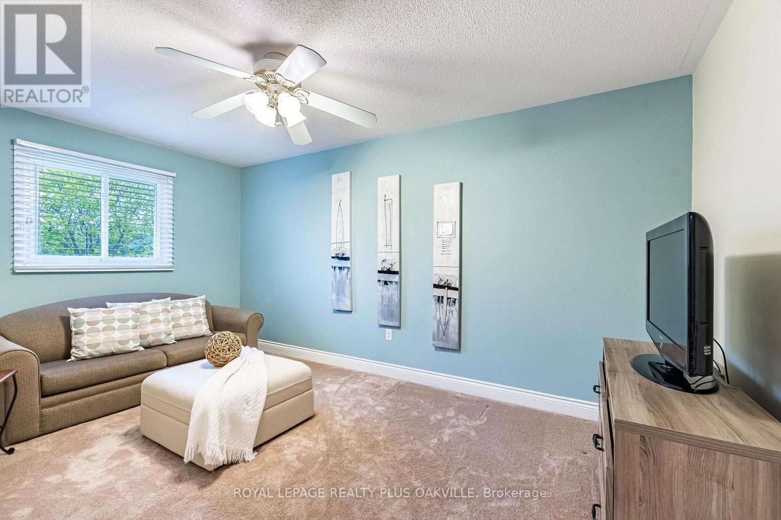 394 Maidstone Crescent, Oakville, Ontario  L6M 1A1 - Photo 28 - W13098742