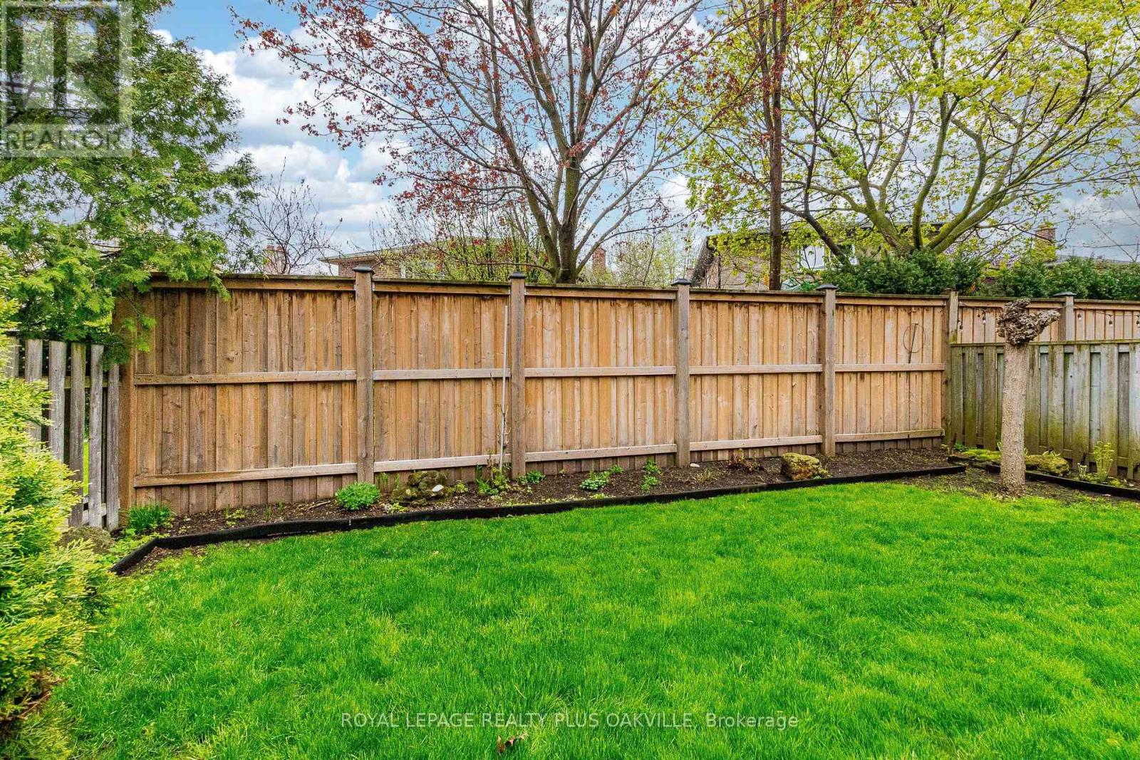 394 Maidstone Crescent, Oakville, Ontario  L6M 1A1 - Photo 37 - W13098742