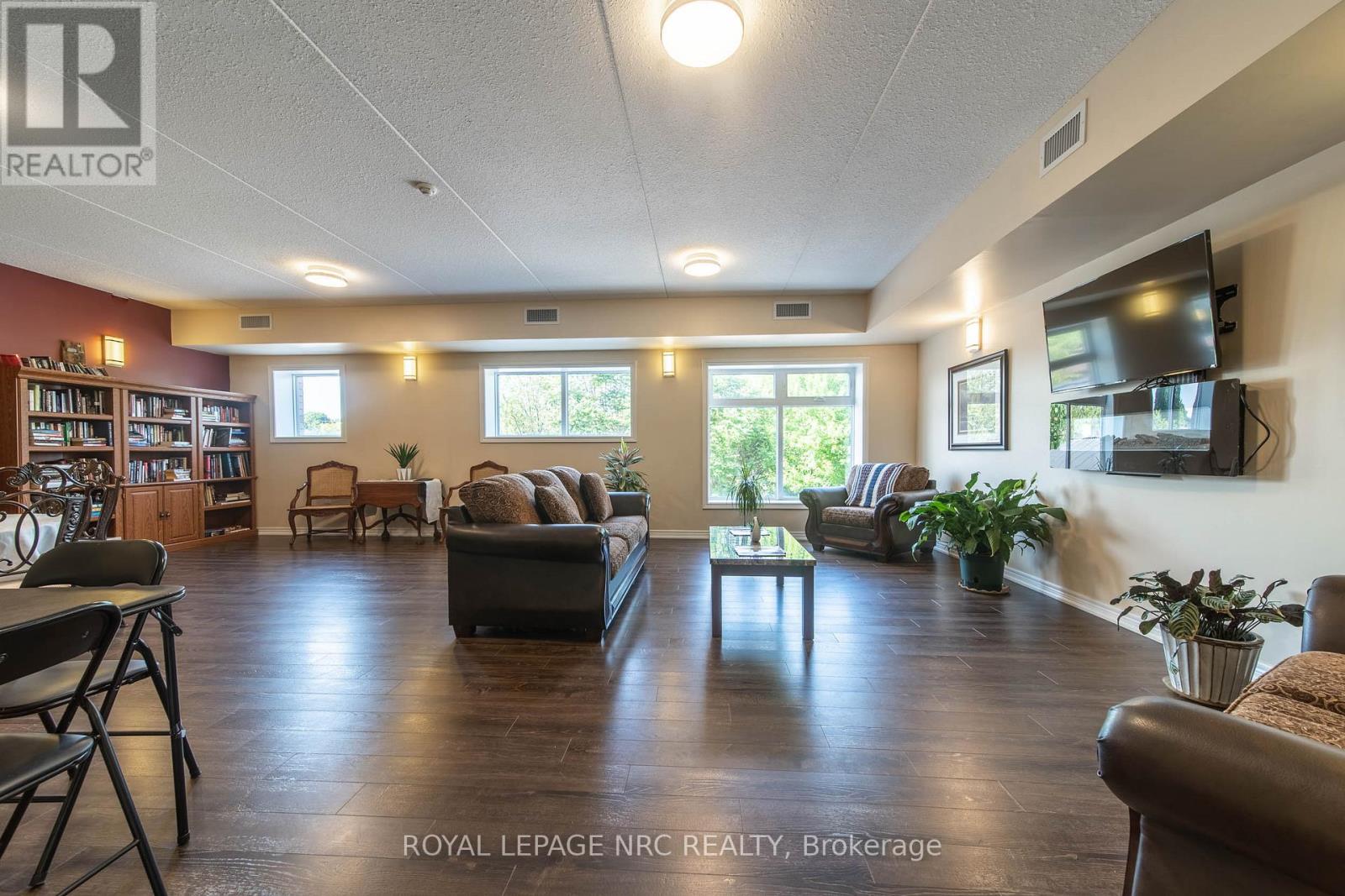 102 - 4644 Pettit Avenue, Niagara Falls, Ontario  L2E 0B4 - Photo 21 - X13098290