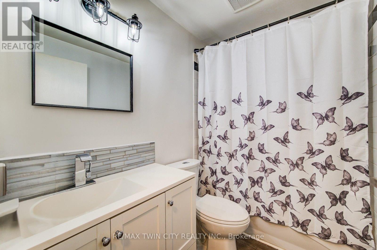 1605 - 35 Green Valley Drive, Kitchener, Ontario  N2P 2A5 - Photo 12 - X13098522