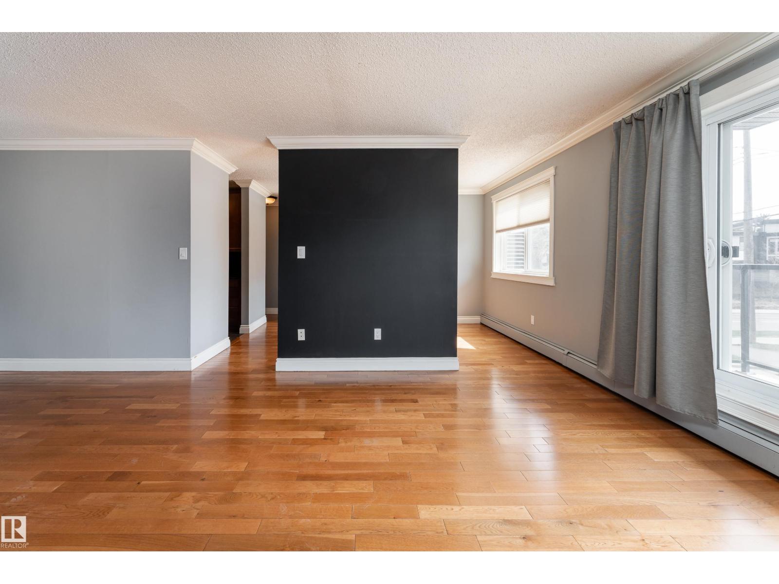 #203 10003 87 Av Nw, Edmonton, Alberta  T6C 2T3 - Photo 5 - E4480877