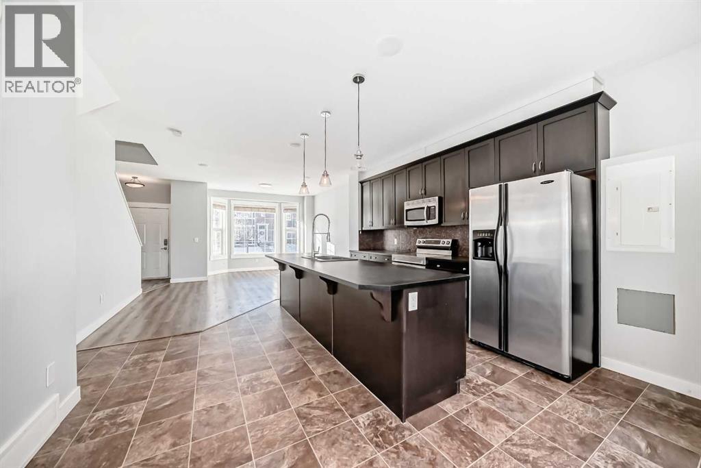 397 Rainbow Falls Drive, Chestermere, Alberta  T1X 0L1 - Photo 4 - A2278613